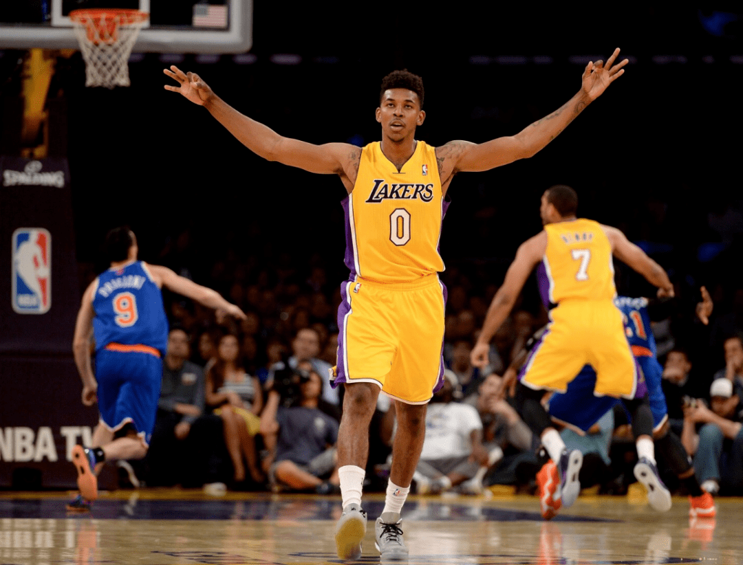 冲冠曲线是 冲冠曲线是